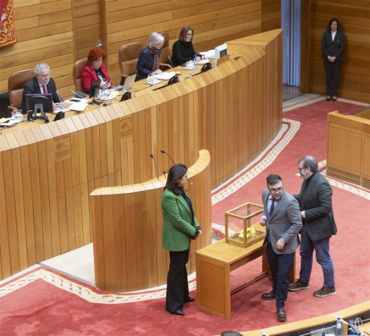 Nazareth Cendán Gayoso toma posesión como deputada do Parlamento de Galicia